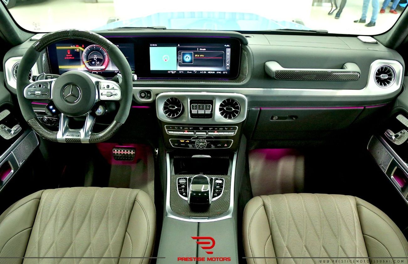 Mercedes-Benz C 63 AMG Mercedes-Benz C 63 AMG China Blue