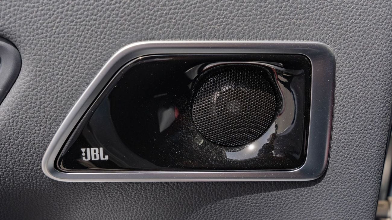 تويوتا لاند كروزر 2026 Toyota Land Cruiser VXR 3.5L Twin Turbo AT Petrol (Silver)