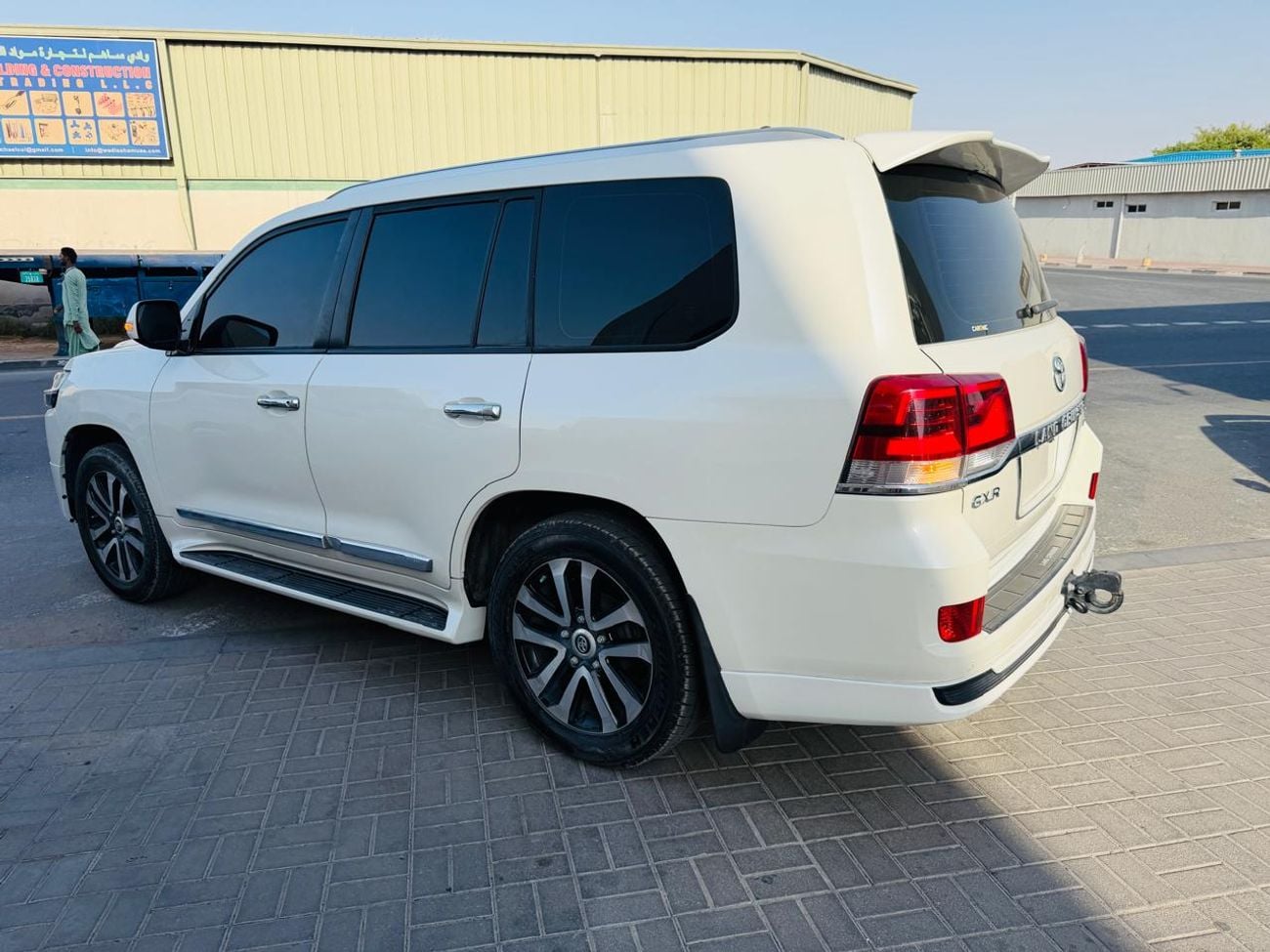 تويوتا لاند كروزر Toyota landcruise 2019Model GXR 4.0L V6 petrol Engine Colour White Transmission Automatic Interior.B