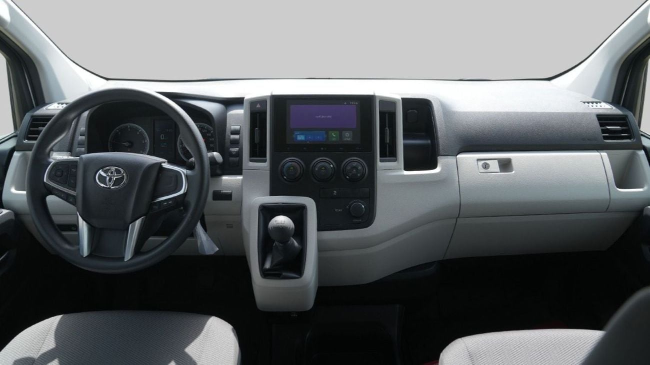 تويوتا هاياس GL 2.8L, 4-Cylinder, 16-Valve DOHC . 13 Seater . 3 Door . 6 Speed
