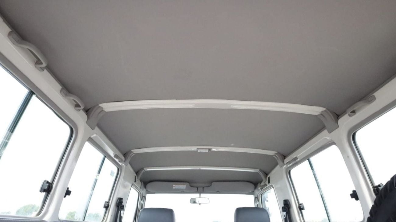 تويوتا لاند كروزر 70 HARD TOP