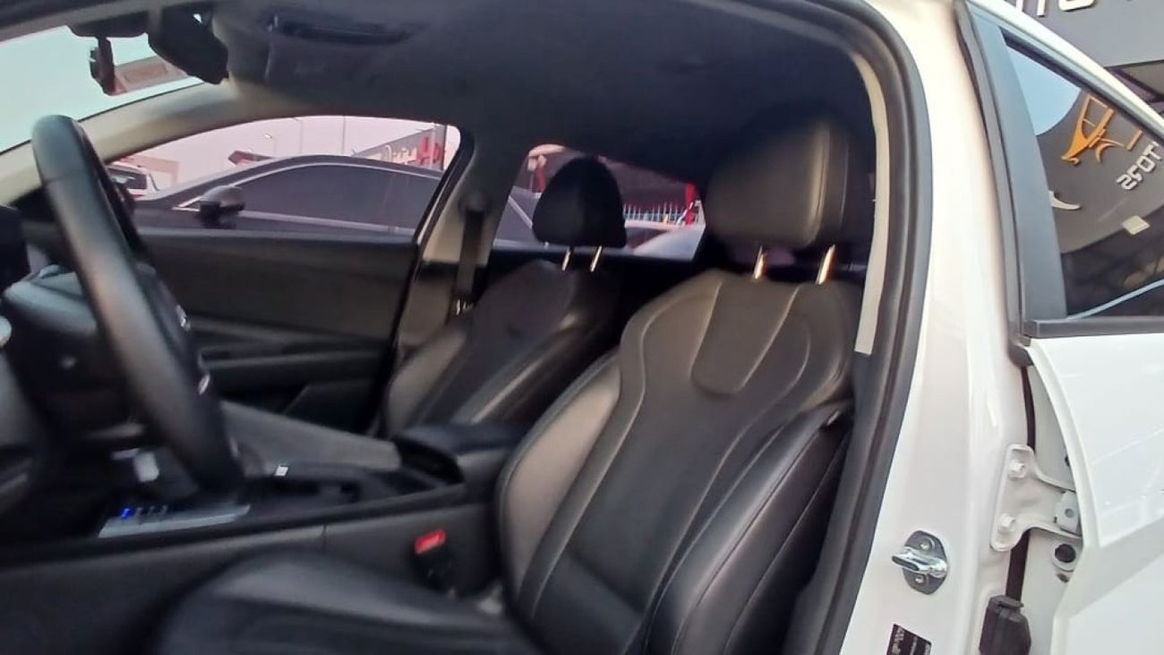 هيونداي افانتي hyundai avante 2021