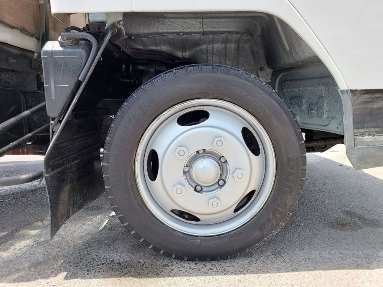 Mitsubishi Fuso Canter MITSUBISHI CANTER 4D33 TRUCK RHD 1993 MODEL 4.2 L DIESEL MANUAL(PM81723)