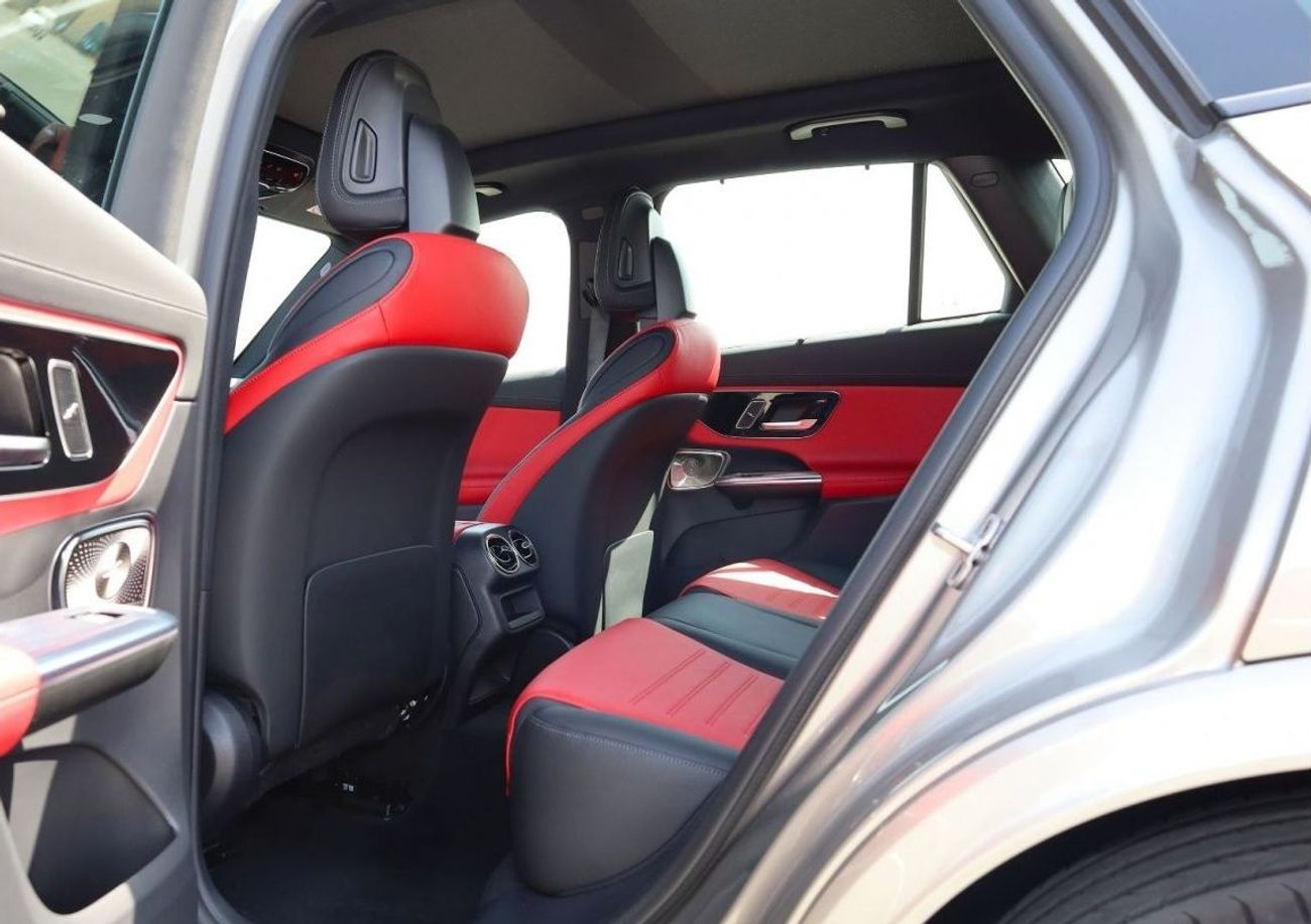 Mercedes-Benz GLC 200 AMG 4Matic | 5 Years Warranty + Service PKG | GCC Specs