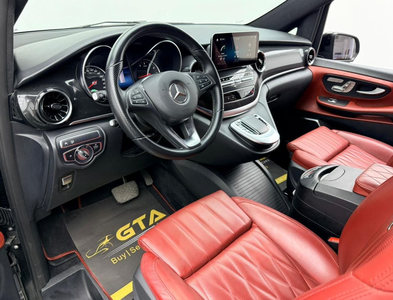 Mercedes Benz V 250 FALCON EDITION EXTRA LONG 2023 Mercedes Benz V250 Falcon Edition, 2027 MB Service Pack, Full Mercede
