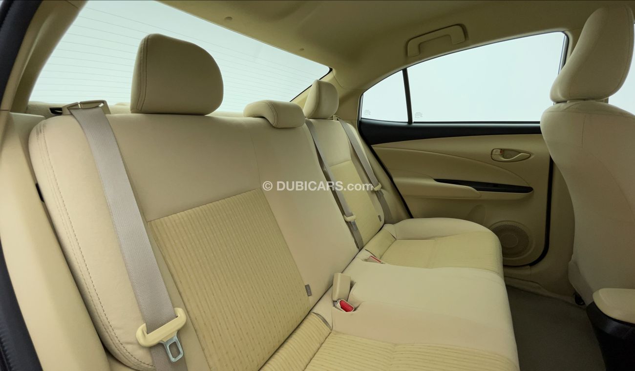 تويوتا يارس SE 1.5 | بدون دفعة مقدمة | اختبار قيادة مجاني للمنزل