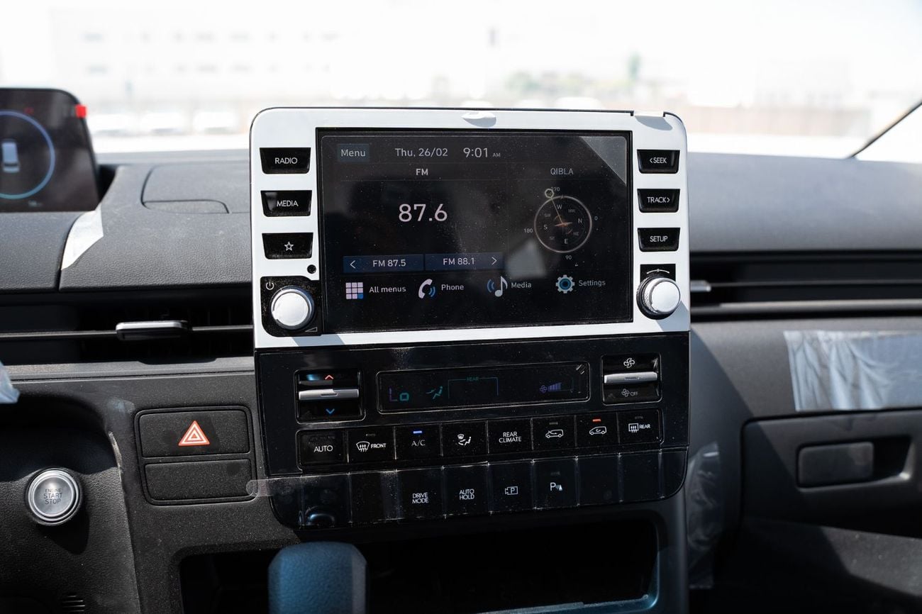 هيونداي ستاريا PRESTIGE 2.2 DIESEL | 11 SEATER | 8AT | GCC SPECIFICATIONS | FULL OPTIONS