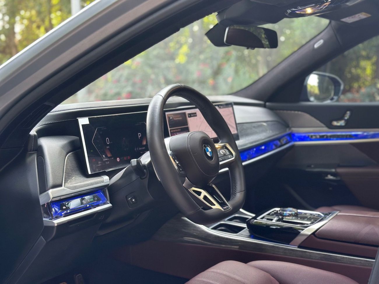 بي أم دبليو 735i 3.0-liter Turbocharged V6 | 286 HP | 2025 | GCC Specs | Warranty & Service | Full Options | Excellen