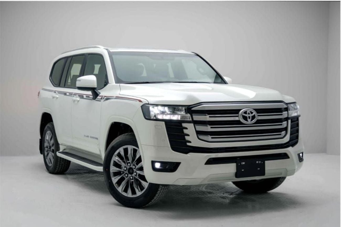 تويوتا لاند كروزر Toyota Land Cruiser GXR is a 7-seater, 4WD SUV with a 4.0L