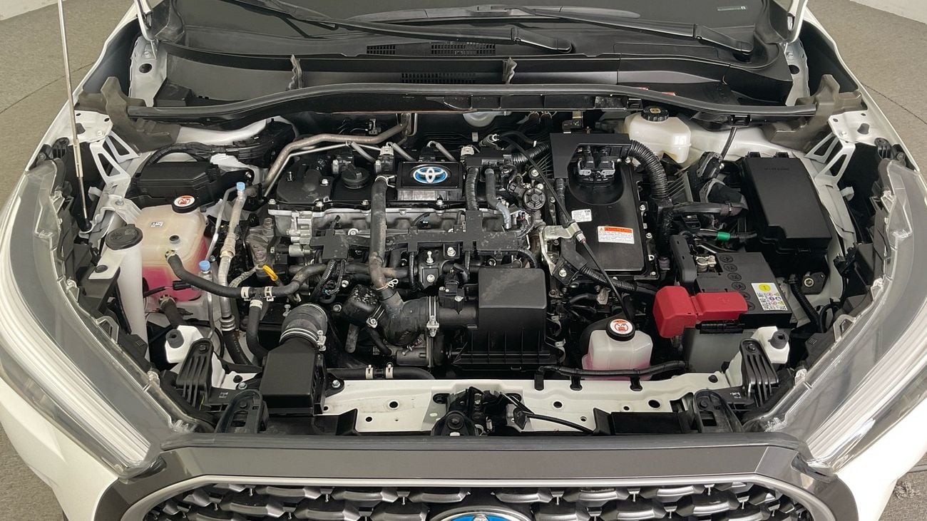 Toyota Corolla Cross 1.8L GLI (HEV) GLI | Guaranteed Warranty | 0 Down Payment