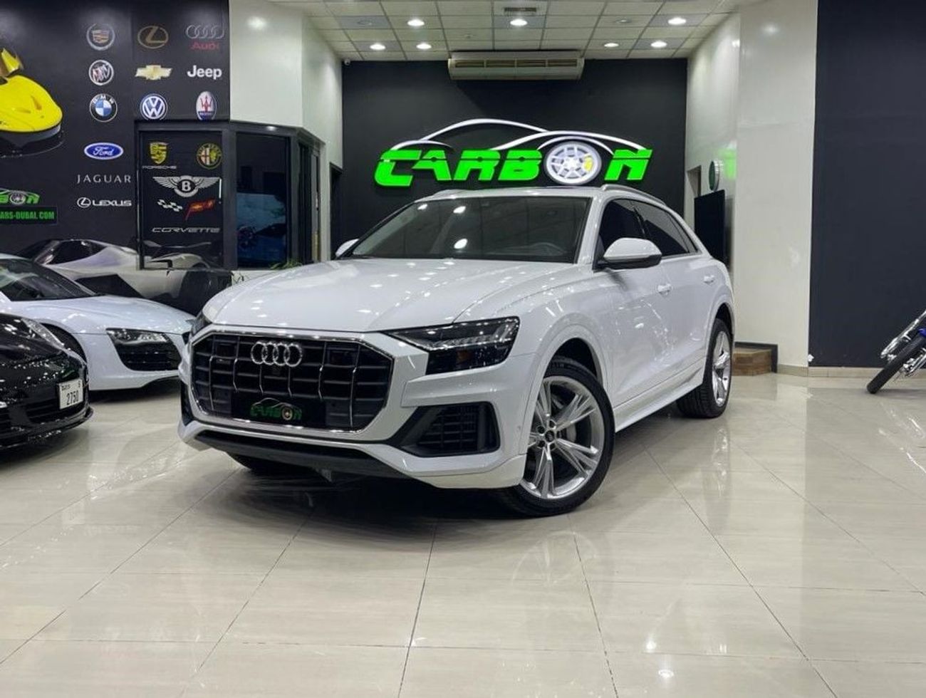أودي Q8 55 TFSI quattro (340 HP)