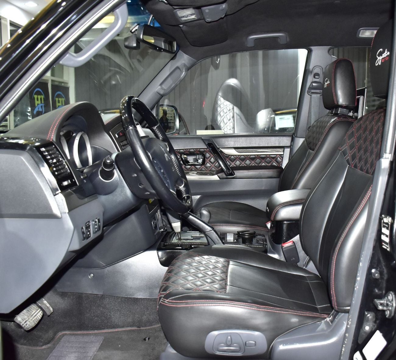 Mitsubishi Pajero EXCELLENT DEAL for our Mitsubishi Pajero Signature Edition 3.8L ( 2020 Model ) in Black Color GCC Sp