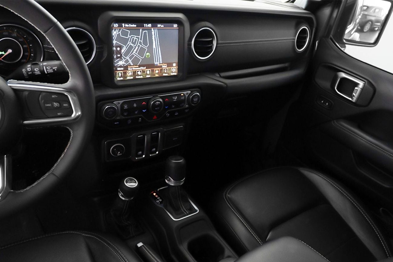 Jeep Wrangler Sahara 3.6L A/T (5 Seater)