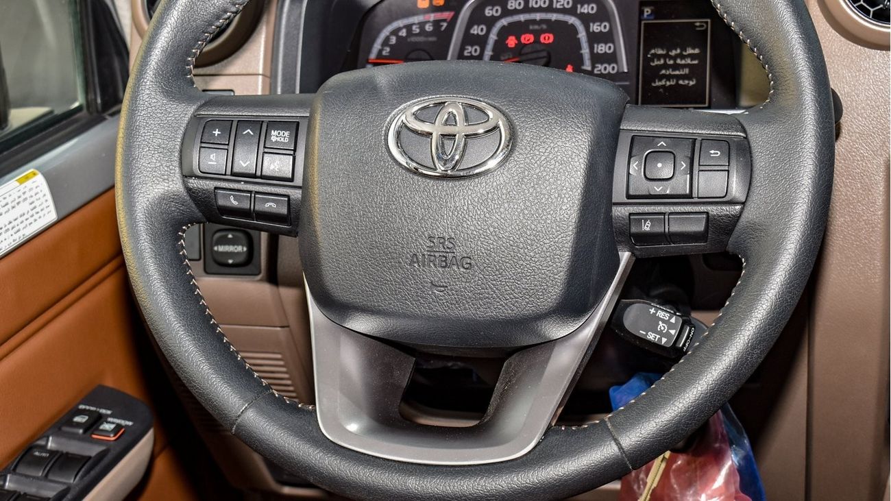 Toyota Land Cruiser 70 4.0L V6  A/T