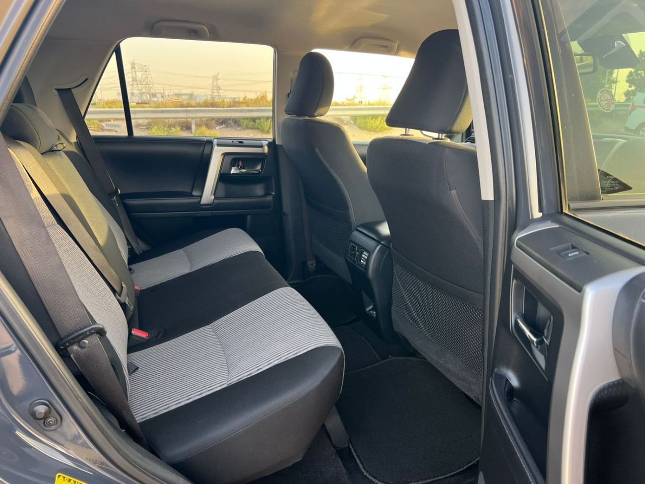 تويوتا Runner4 2024 TOYOTA 4Runner SR5 - Push Start - Electric Seats - Rear Camera - 4wheel 4X4 -