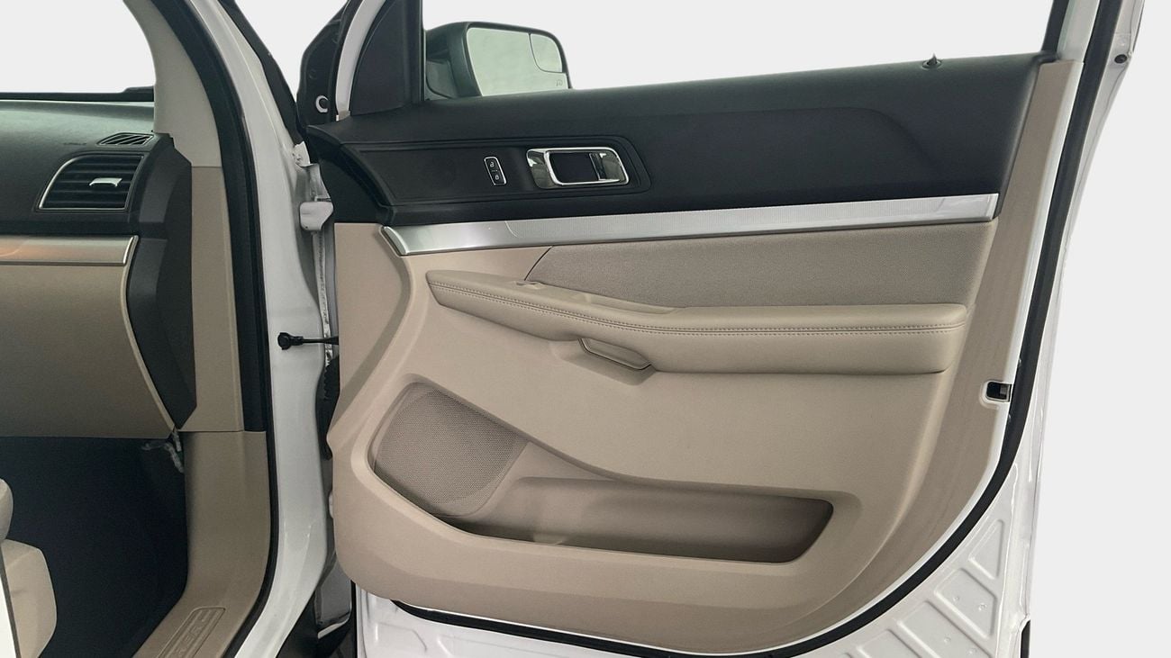 Ford Explorer XL / Standard | upto AED 20,000 Ramadan Discount | Guaranteed Warranty | 0 Down Payment