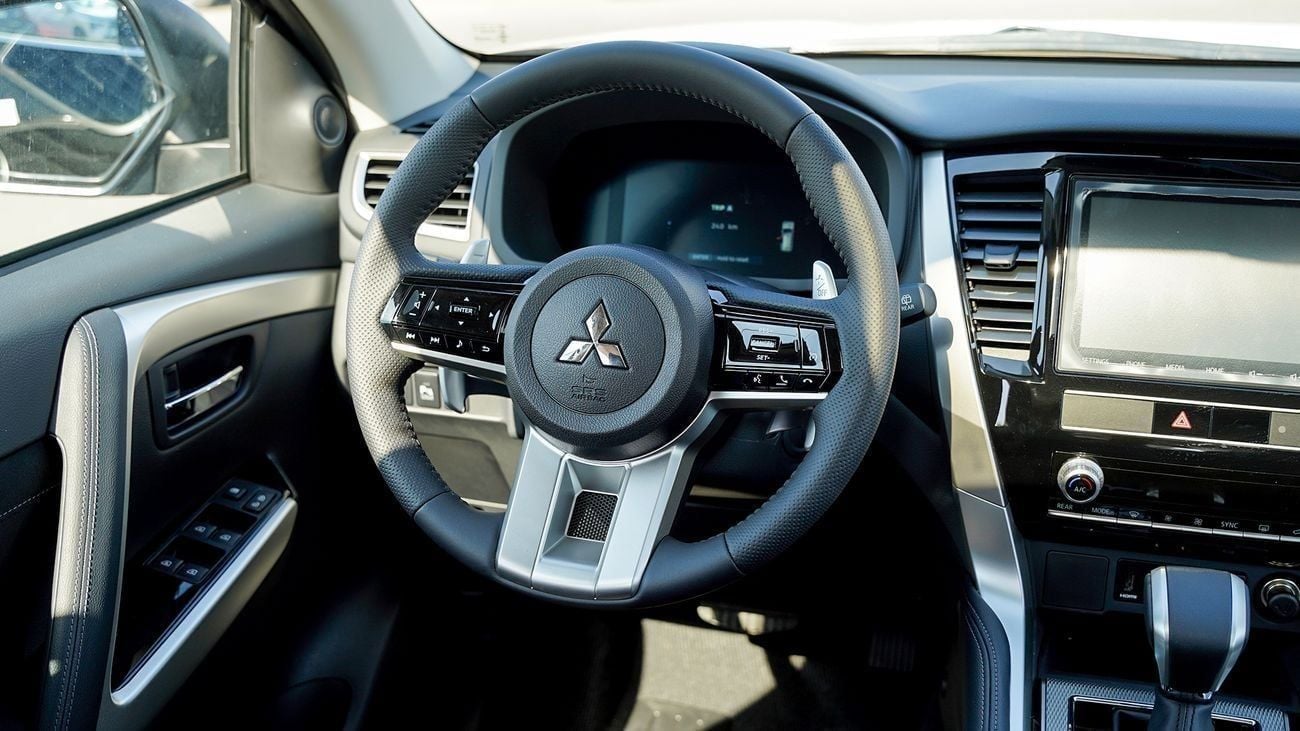 Mitsubishi Montero Sport Brand New 2026 Mitsubishi Montero Sport GLS (H64) 3.0L 6-Cylinder SUV – GCC Specs | Export Ready