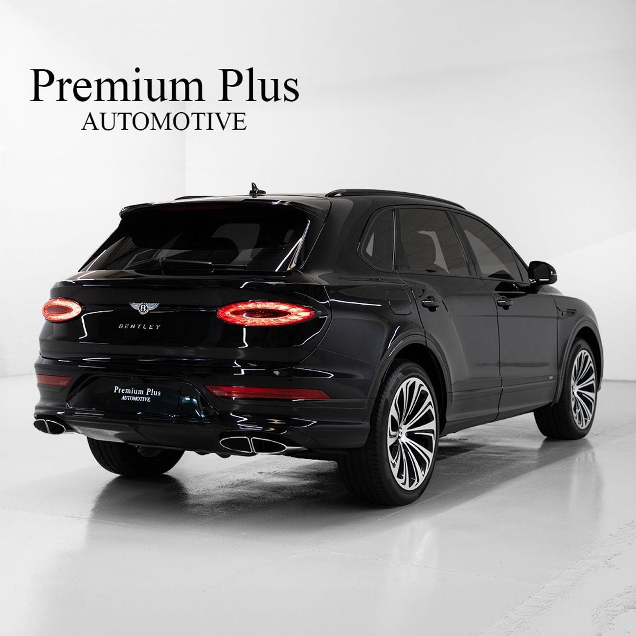 بنتلي بينتايجا Bentayga 4.0T 2021 Bentley Mulliner Blackline, Warranty, Full Bentley Service History, Fully Loaded,