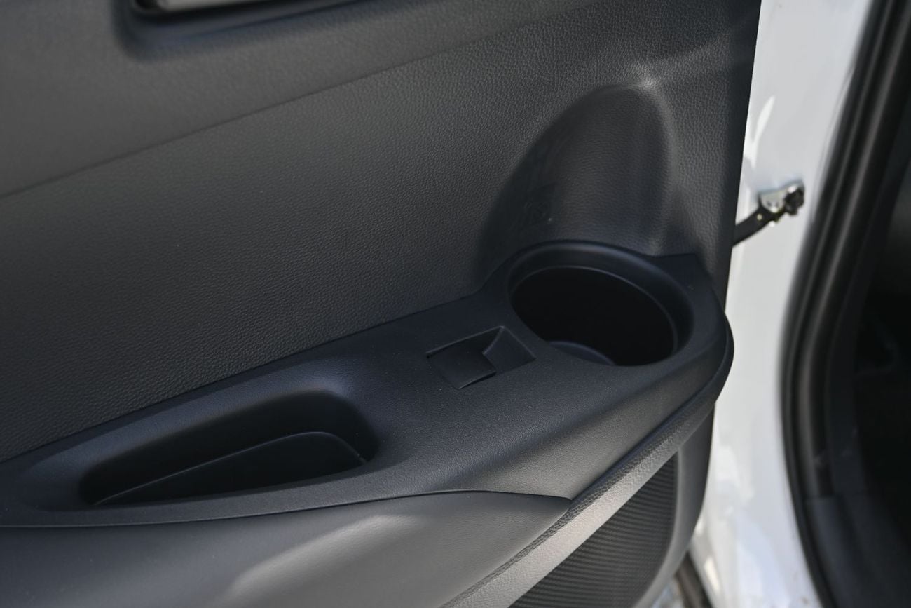 تويوتا فرونتلاندر Toyota Frontlander 2.0L Hybrid, Model 2025, Color White