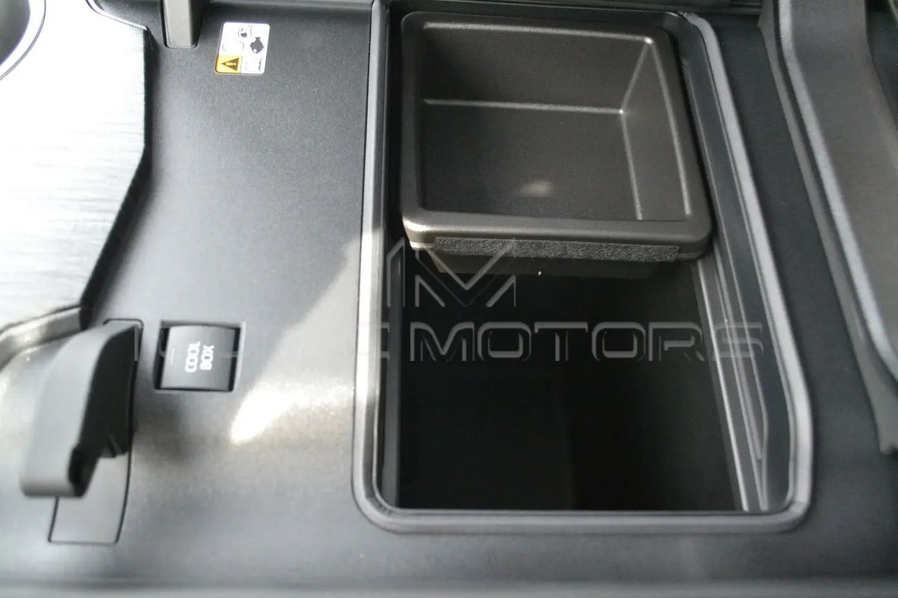 تويوتا لاند كروزر 2026 TOYOTA  LAND CRUISER 3.3  VXR FULL OPTION