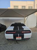 Dodge Challenger SRT 6.4L