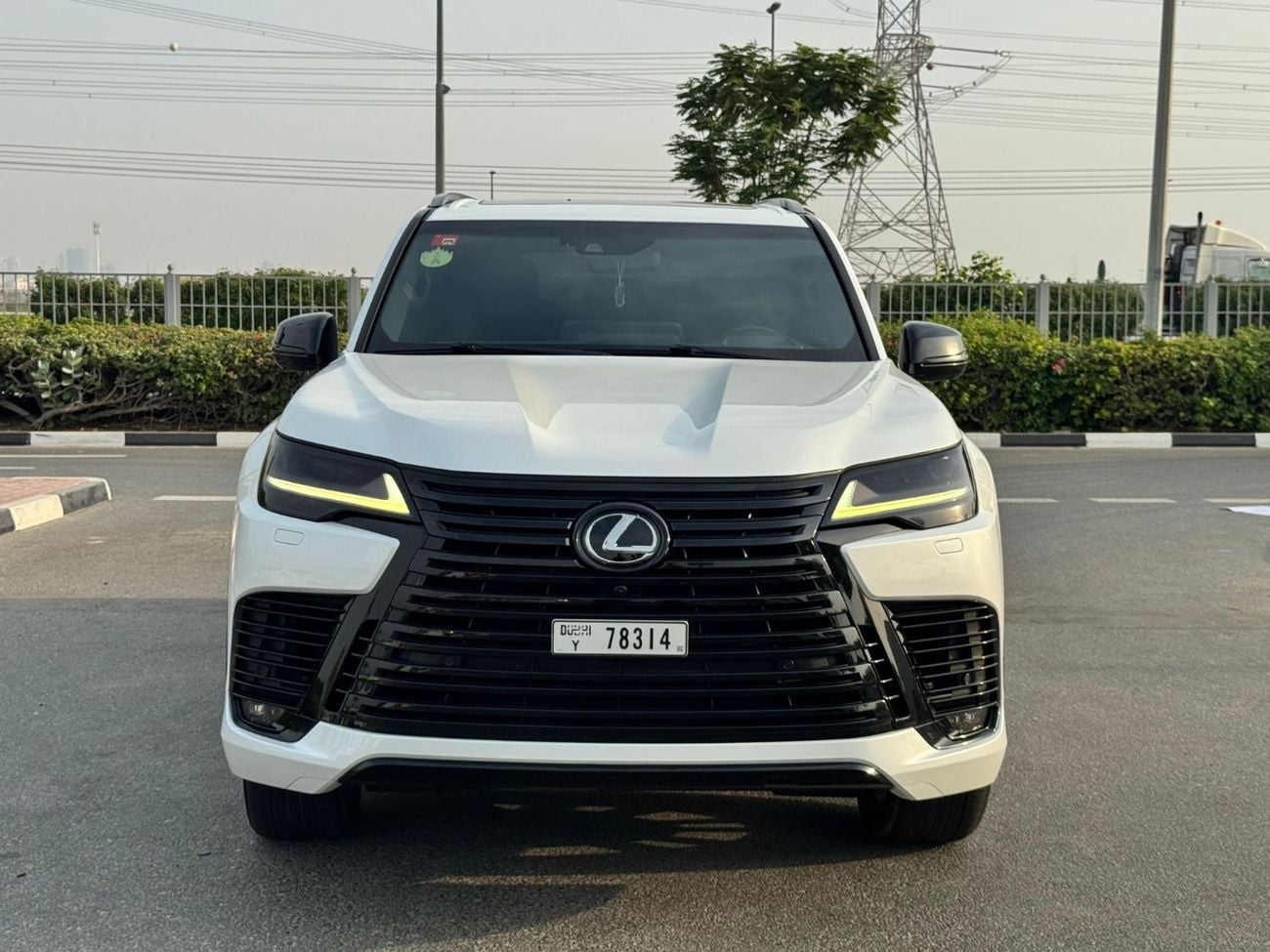 Lexus LX600 SIGNATURE