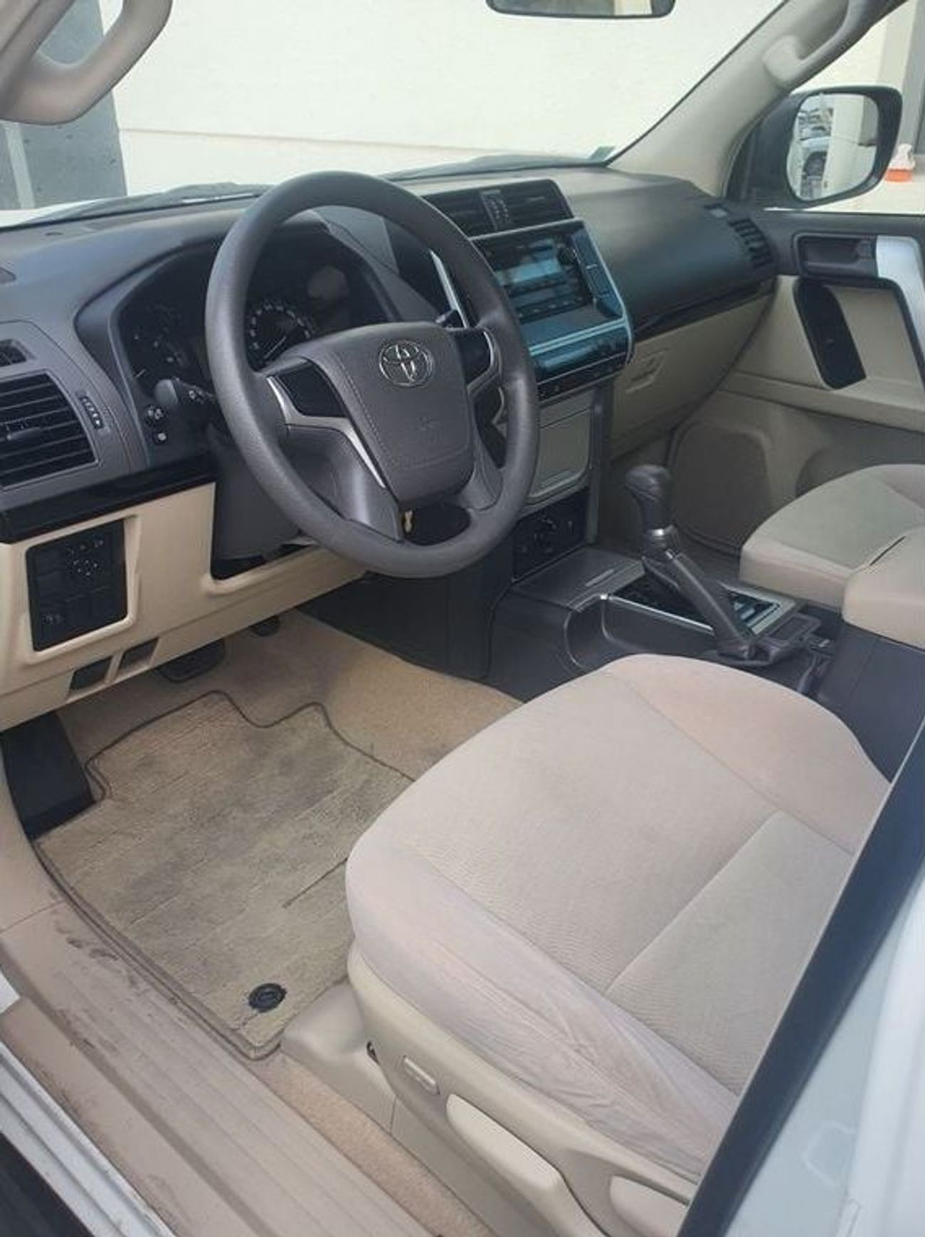 Toyota Prado TX-L 2.7L (160 HP)