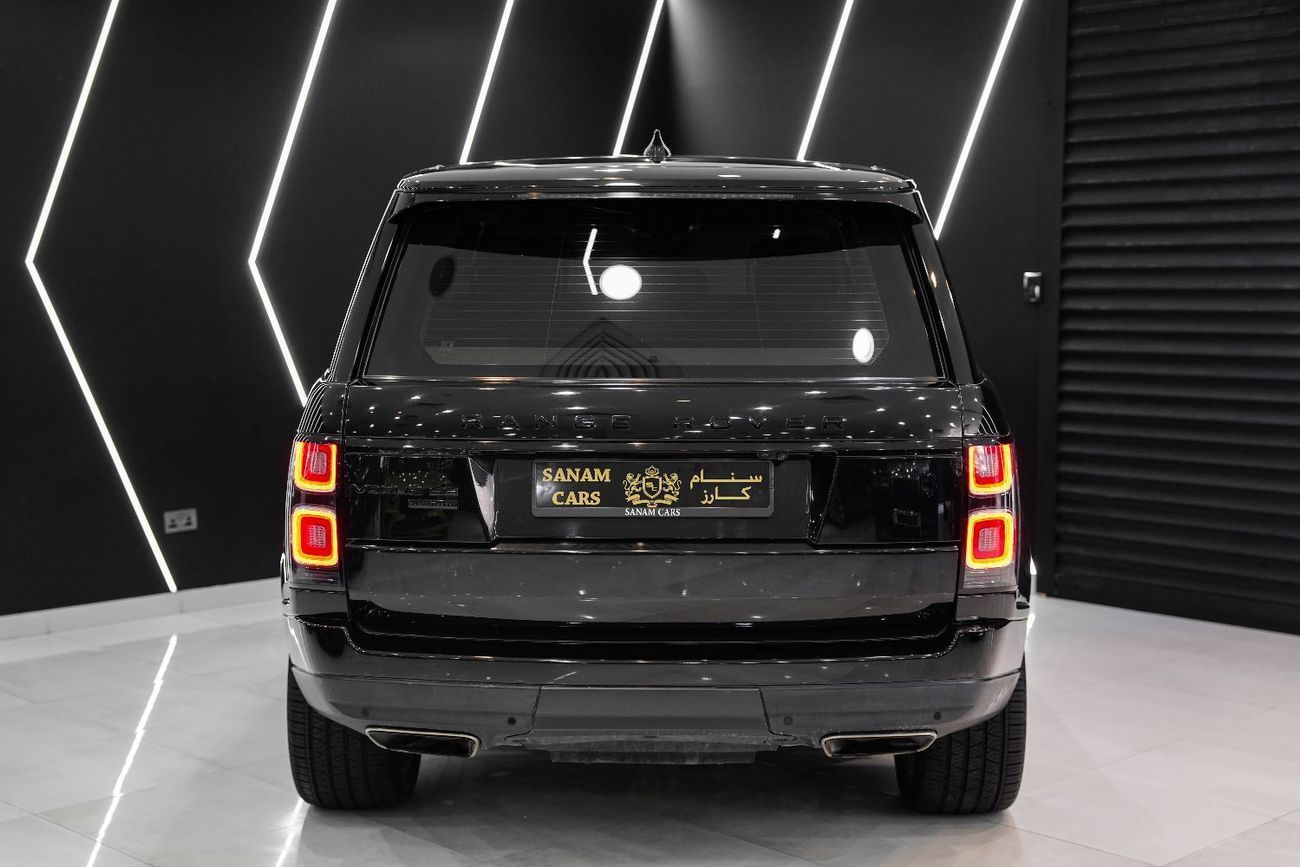 Land Rover Range Rover TURBO Supercharged 5.0L Vogue SE LWB, Advanced Driver Assistance Pack, Panoramic Roof, GCC Spec!!