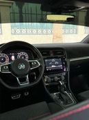 Volkswagen Golf GTI P1