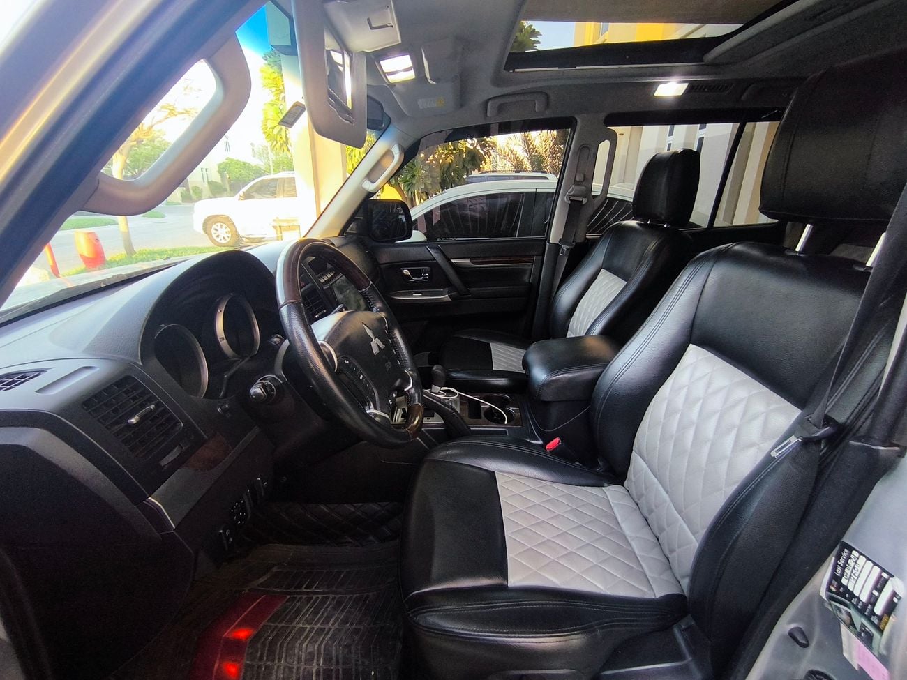 Mitsubishi Pajero GLS MIDLINE