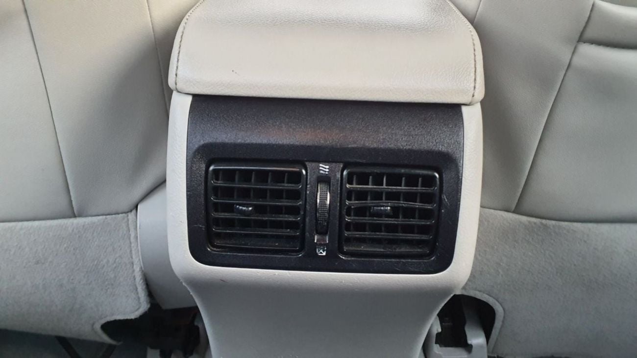 تويوتا كامري Fresh Import Full Option XLE