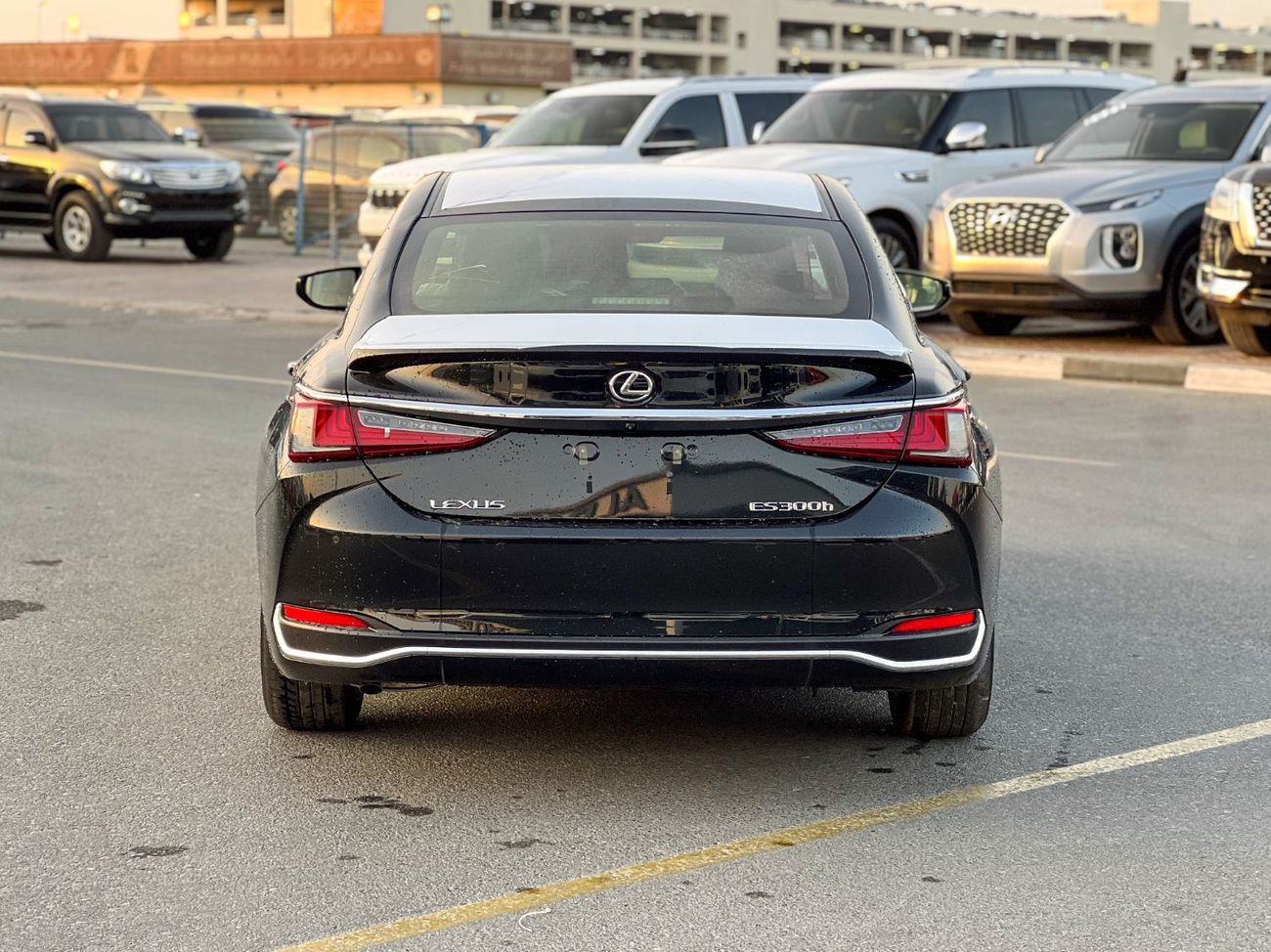 لكزس ES300h EXPORT ONLY - ES300h 2.5L Hybrid