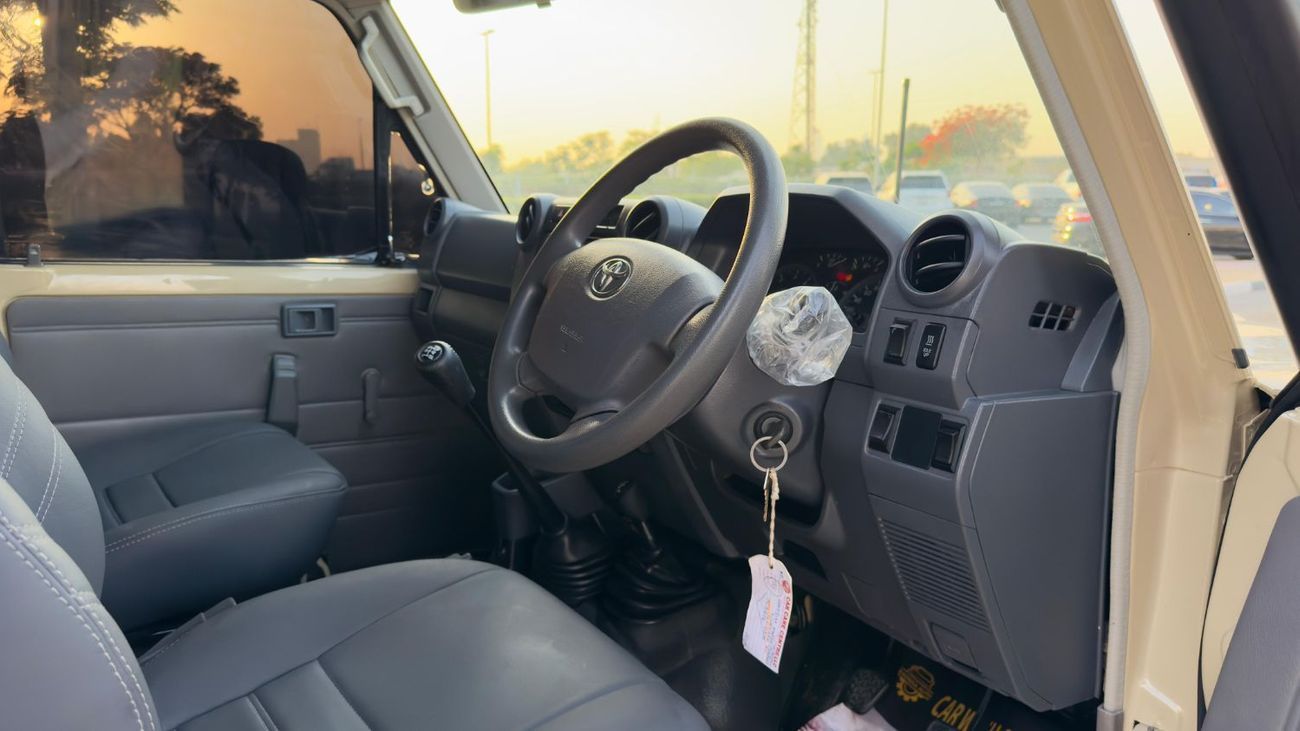 Toyota Land Cruiser Pick Up Single Cab | 4.5L Diesel Manual | RHD | ARB Bull Bar, Snorkel & Roof Basket | 4WD