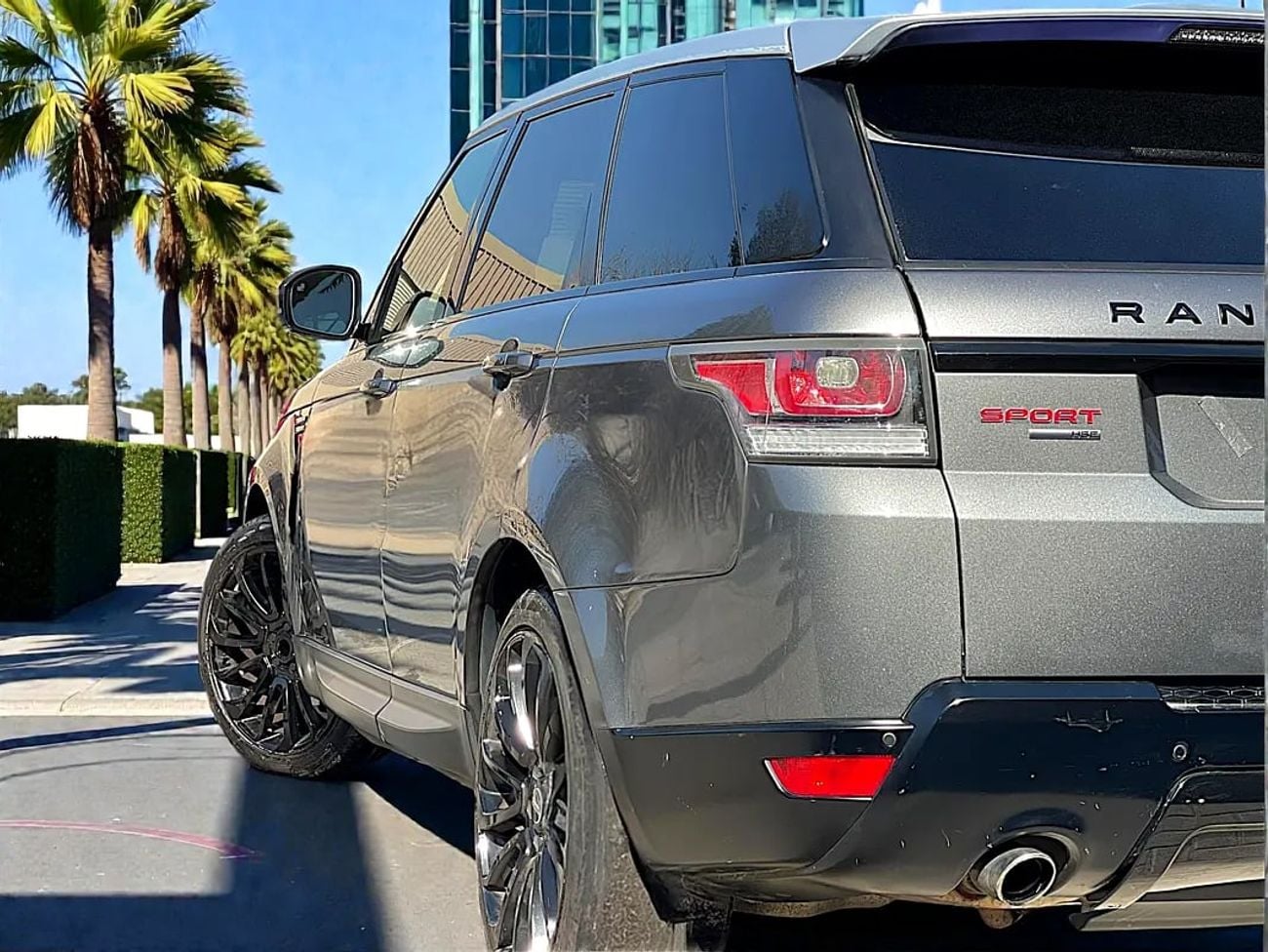 Land Rover Range Rover Sport 1,620 EMI PM | | HSE | WELL MAINTAINED