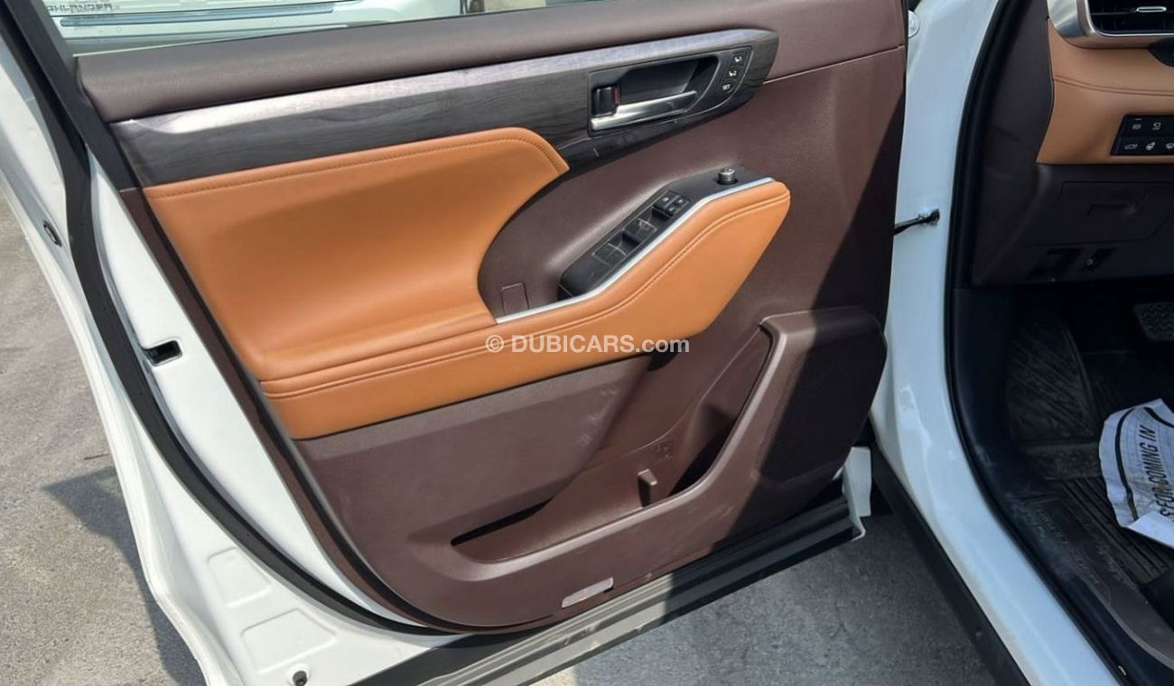 Toyota Highlander 2021 Toyota Highlander Platinum 4x4 Full Option Panoramic / clean title no accident