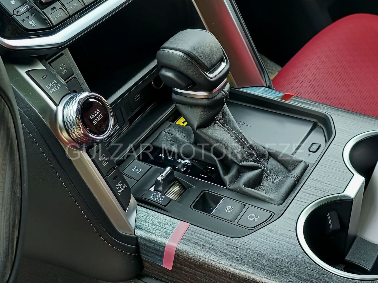 تويوتا لاند كروزر TOYOTA LC300 PETROL 3.5L VXR - Z - RADAR - FULLY LOADED - 2025 MODEL - BLACK INSIDE BLACK/RED - OMAN