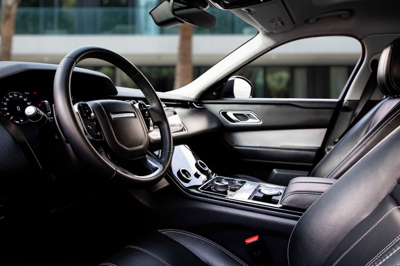 لاند روفر رينج روفر فيلار | 2,937 P.M  | 0% Downpayment | Magnificient Condition!