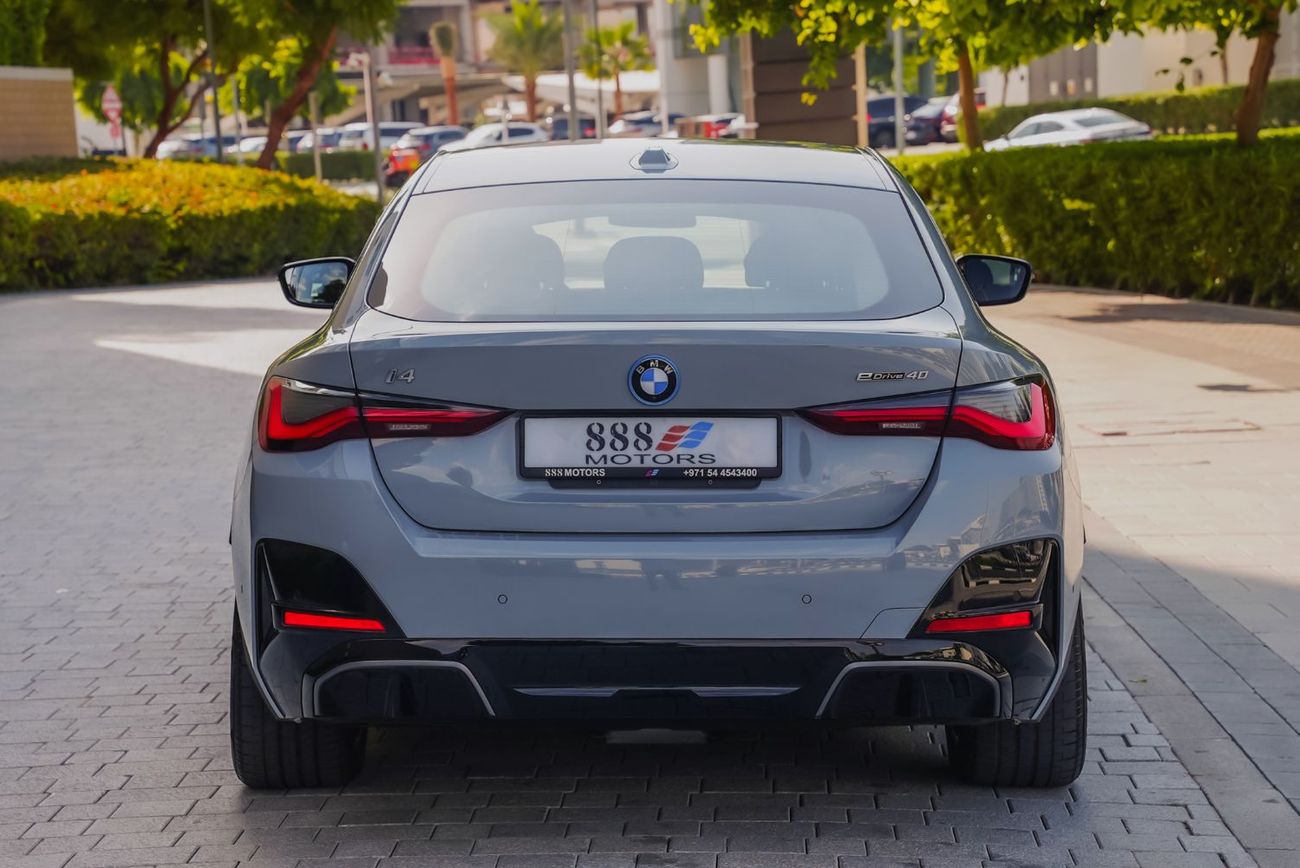 بي أم دبليو i4 2025 BMW i4 e-Drive 40 M-Sport kit RWD Brooklyn Gray 0Km