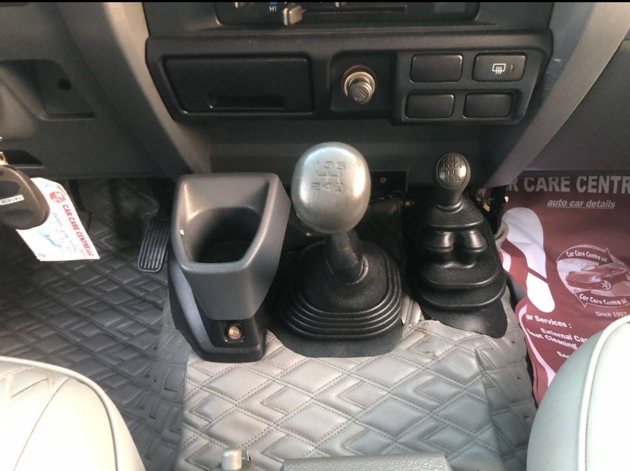 Toyota Land Cruiser 70