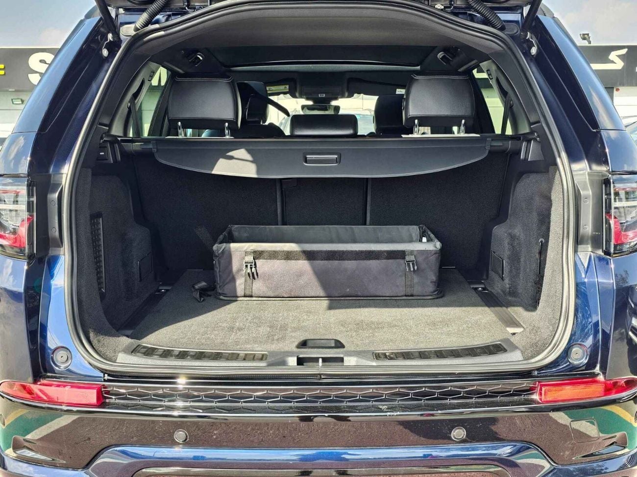 Land Rover Discovery Sport P250 S-R DYNAMIC/ AWD V4/ ORG AIRBAG/1371 MONTHLY/ LOT#42418