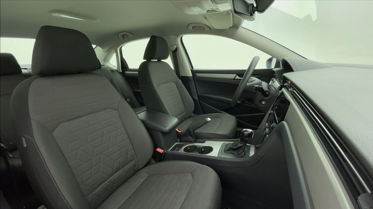 فولكس واجن باسات TRENDLINE 2.5 | بدون دفعة مقدمة | اختبار القيادة في المنزل