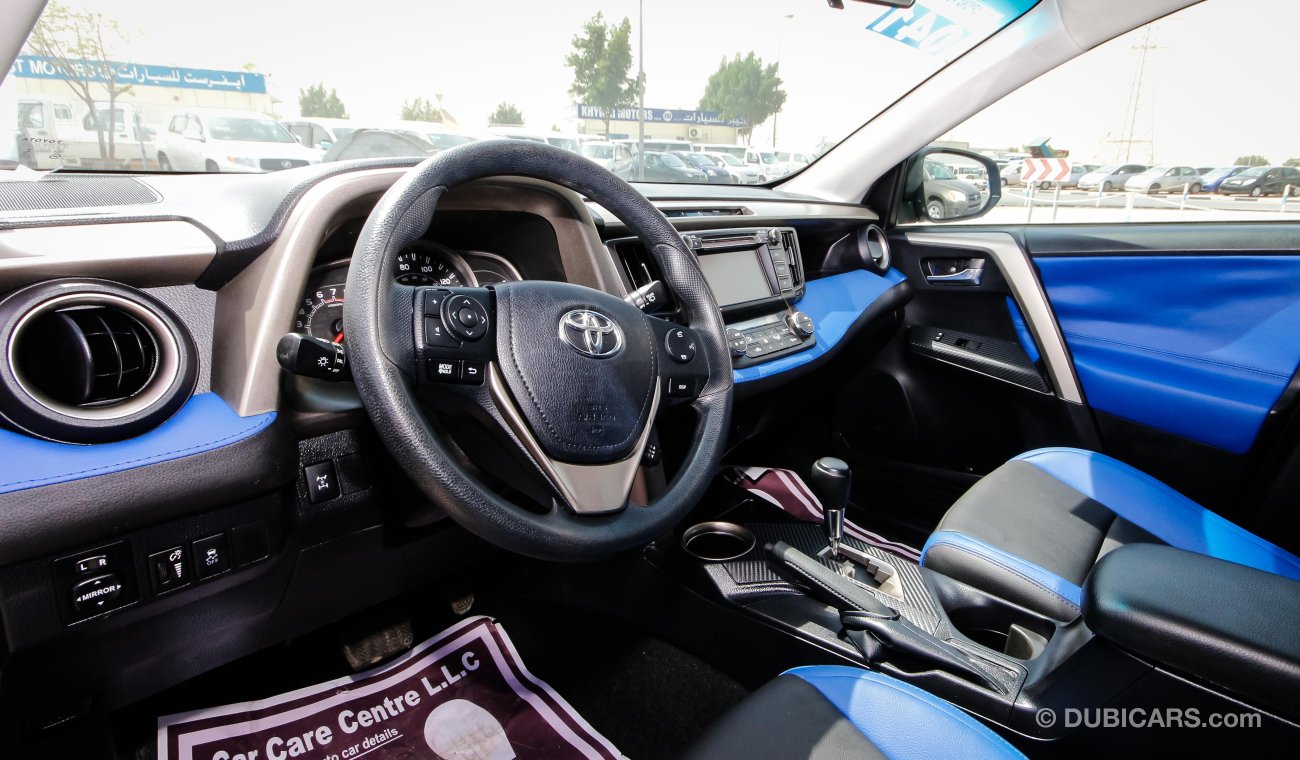 Toyota RAV4 XLE AWD