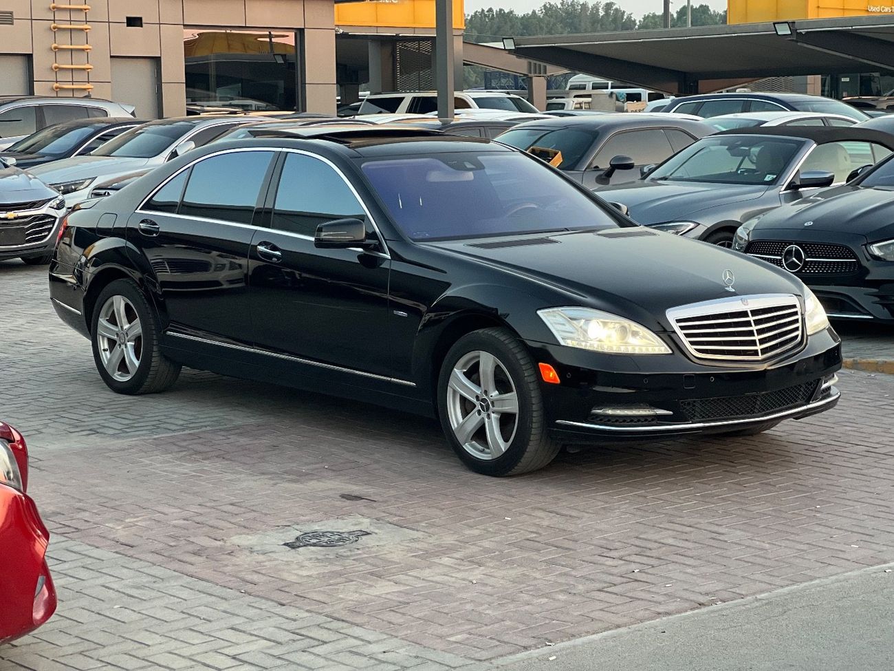 Mercedes-Benz S 550