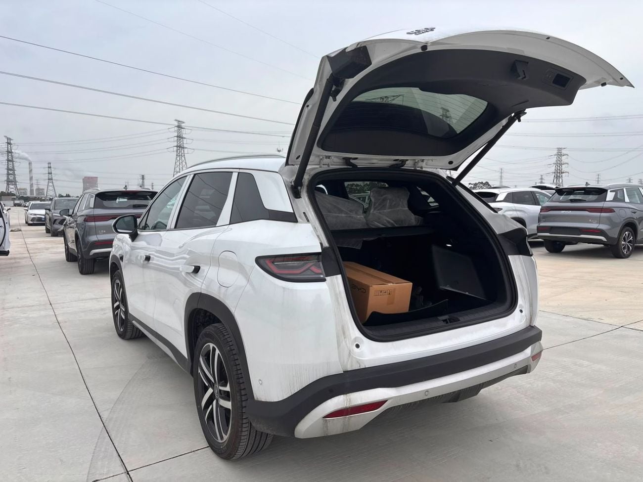 BYD Song L STD (NON GCC) DM-i Intelligent Driving Edition 112KM Leading Type
