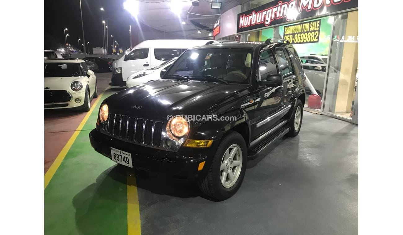 جيب شيروكي CHEROKEE