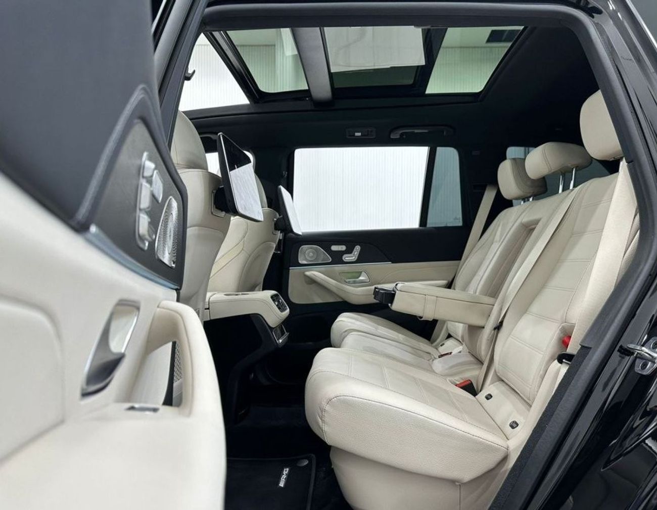 Mercedes-Benz GLS 450 2024 Mercedes Benz GLS450 AMG 4MATIC, April 2029 Mercedes Warranty + Service Pack, Fully Loaded, GCC