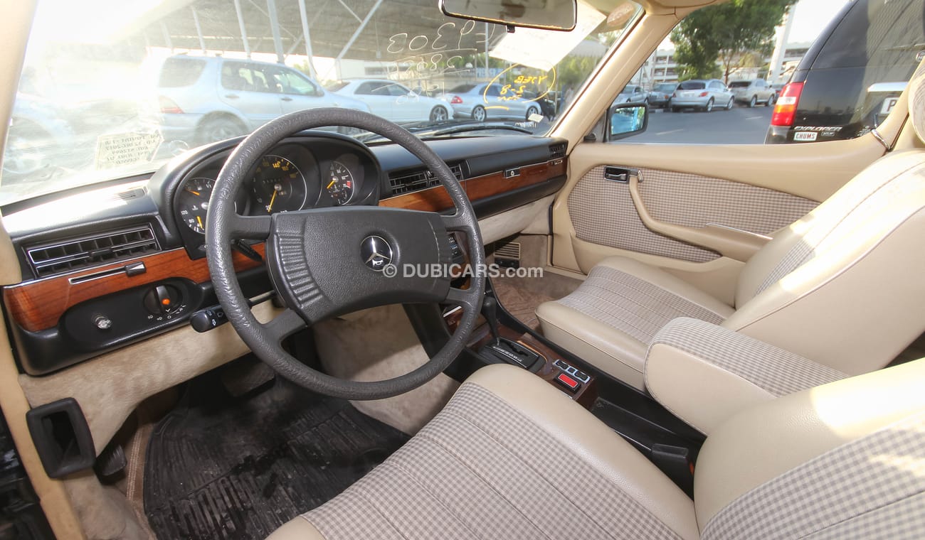 Mercedes-Benz 280 SE