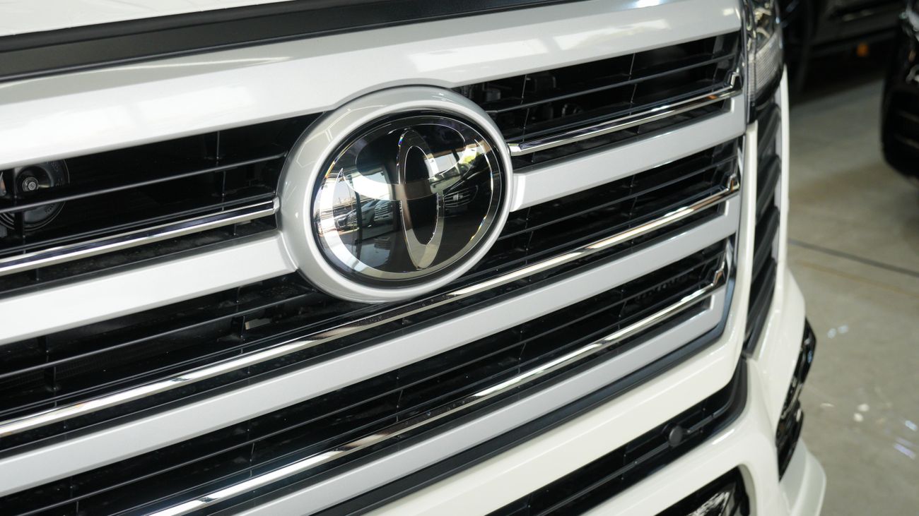 Toyota Land Cruiser GXR 3.5 L V6