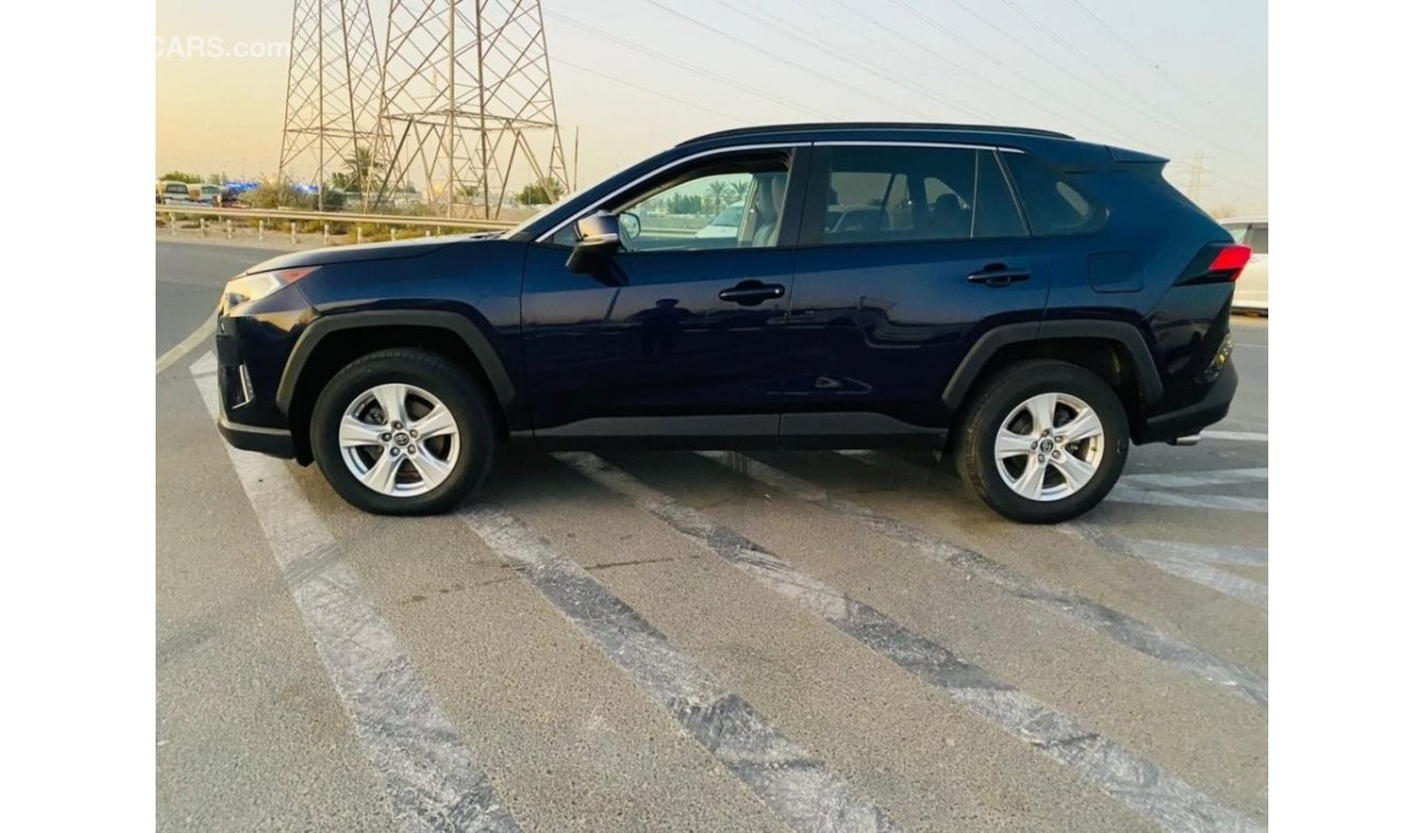 Toyota RAV4 2019 TOYOTA RAV4 XLE / FULL OPTION