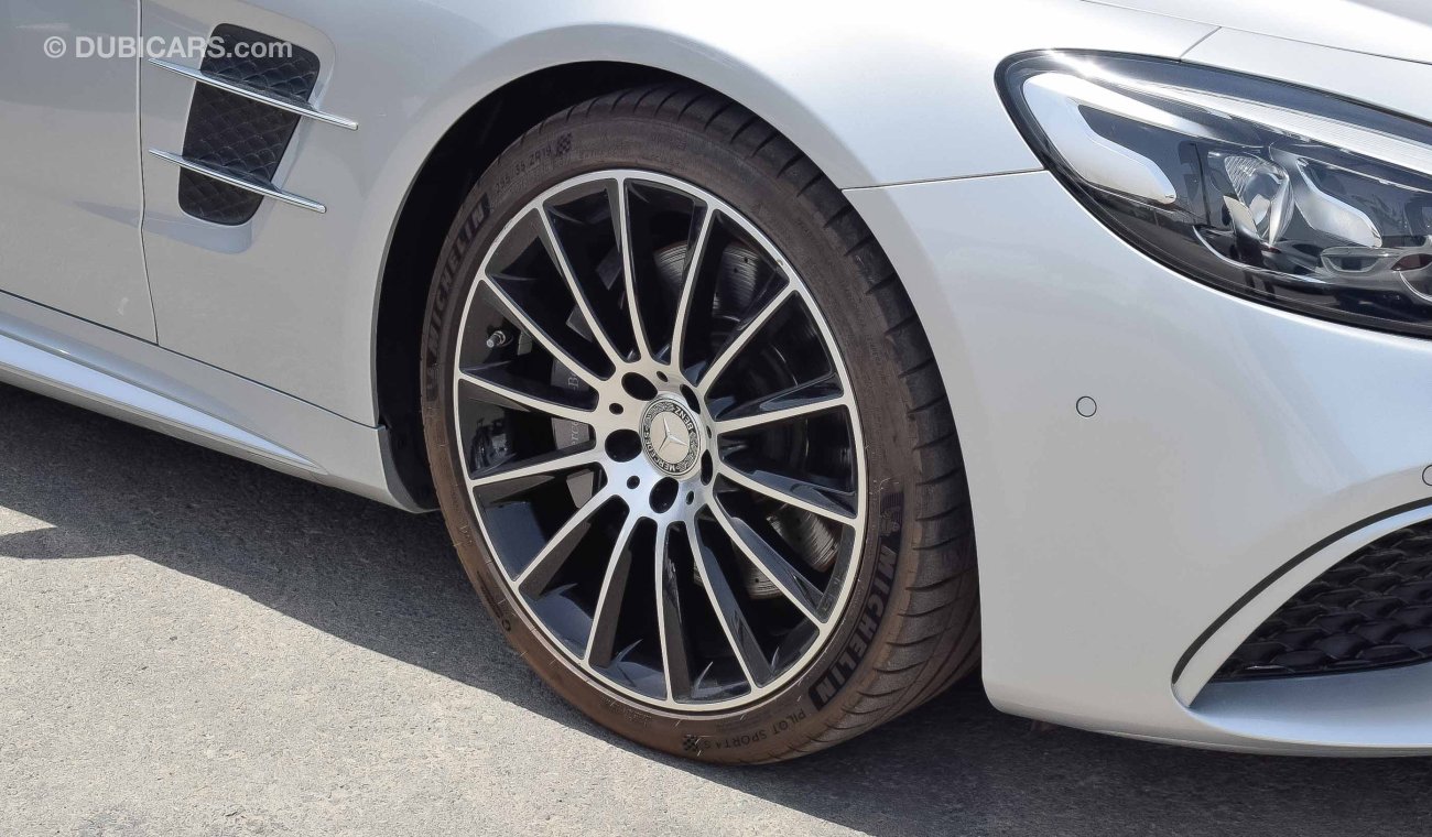 Mercedes-Benz SL 400 With SL 500 Badge